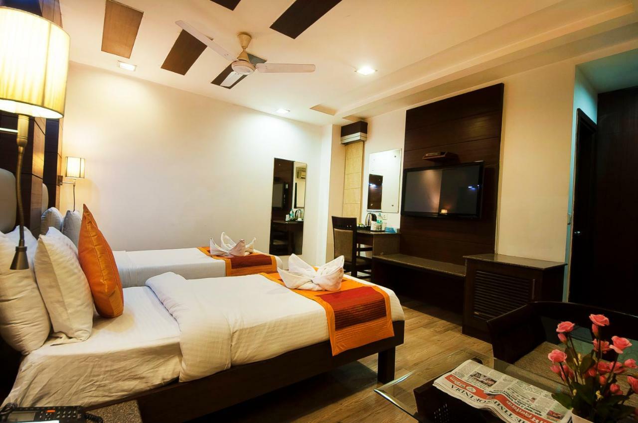 Hotel Amaltas International - Delhi-16 New Delhi Exterior foto